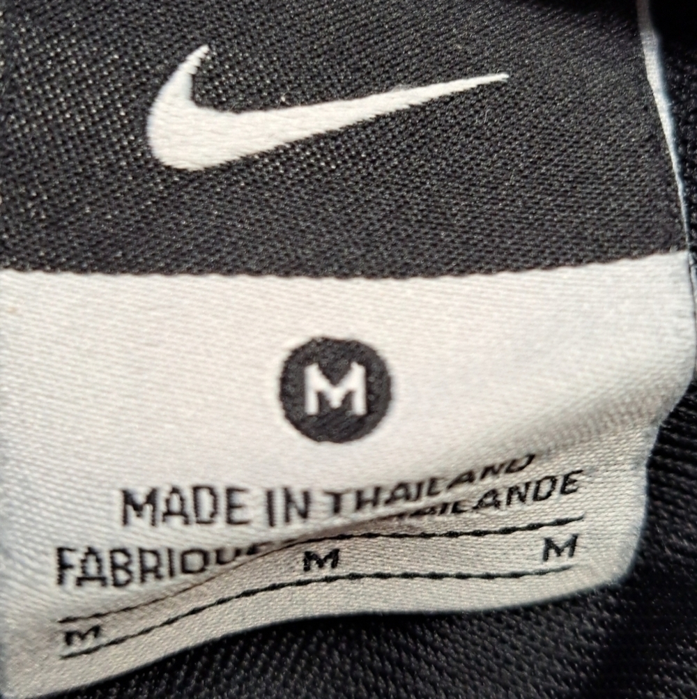 Nike Men's Black Athletic Textured Shorts Size M - Picture 4 of 4